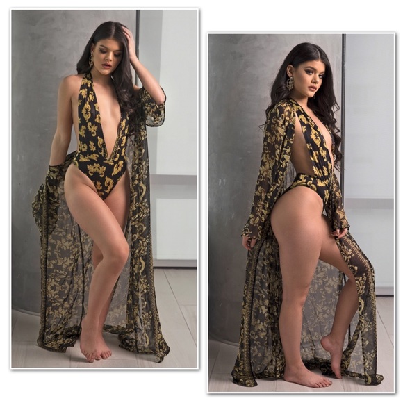 Black And Gold Print Two Piece Set - Picture 7 of 7